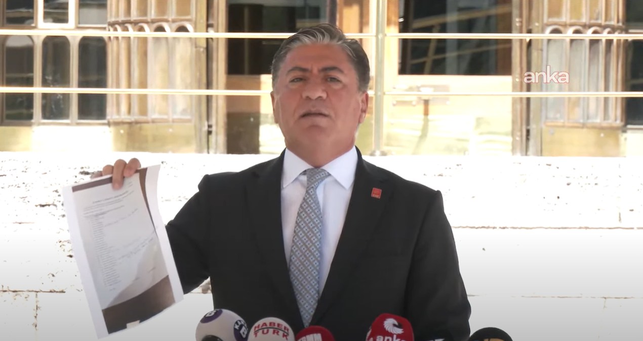 son dakika kayyum heyetinin binaya girmesine izin verdigi 30 kisi belli oldu dikkat ceken gursel tekin ayrintisi YMfma3sA