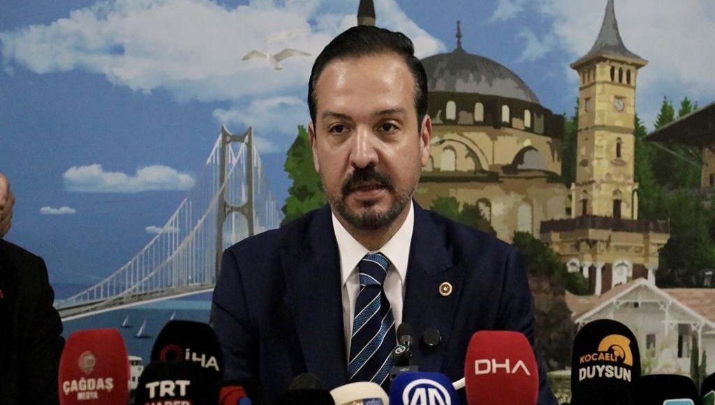 kursad zorludan meclisteki ocalan sloganlarina tepki kabul edilemez ki9uwZ9K