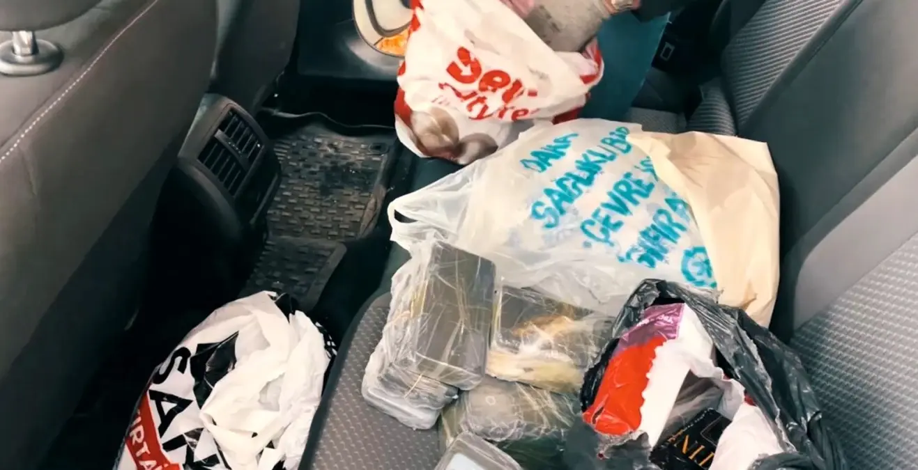 musta gumruk kacagi 218 cep telefonu ele gecirildi GX4awt64.jpg