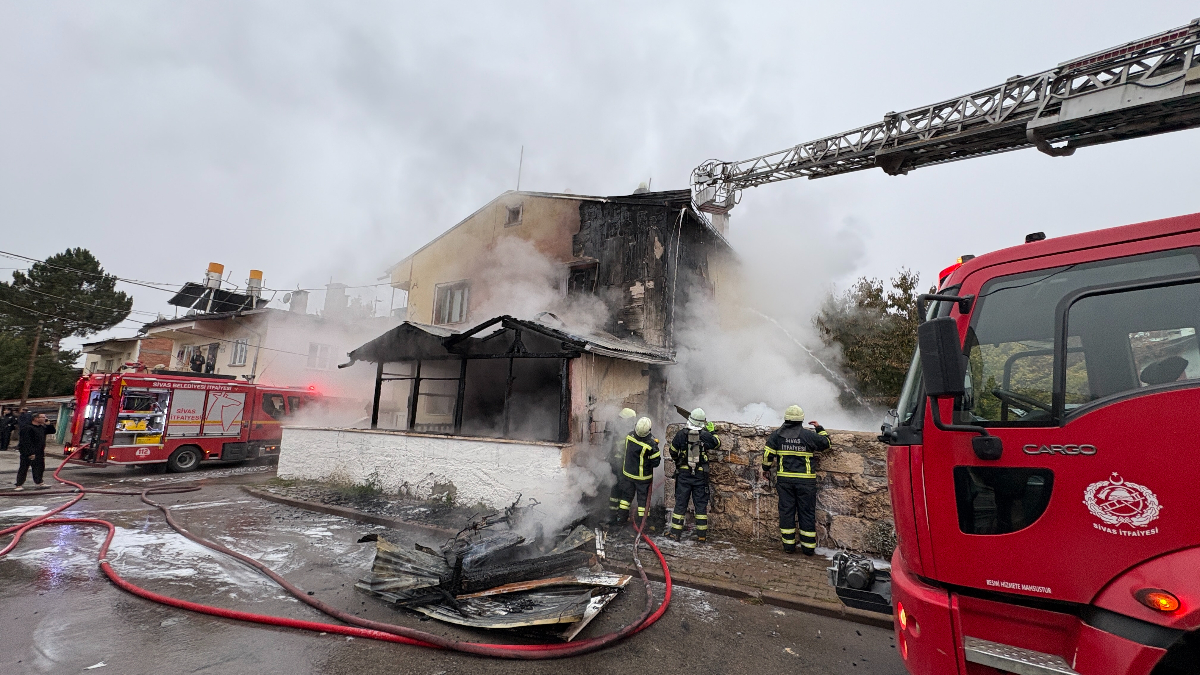 sivasta cikan yanginda kundaklama ihtimali 8Fq7PSXO.jpg