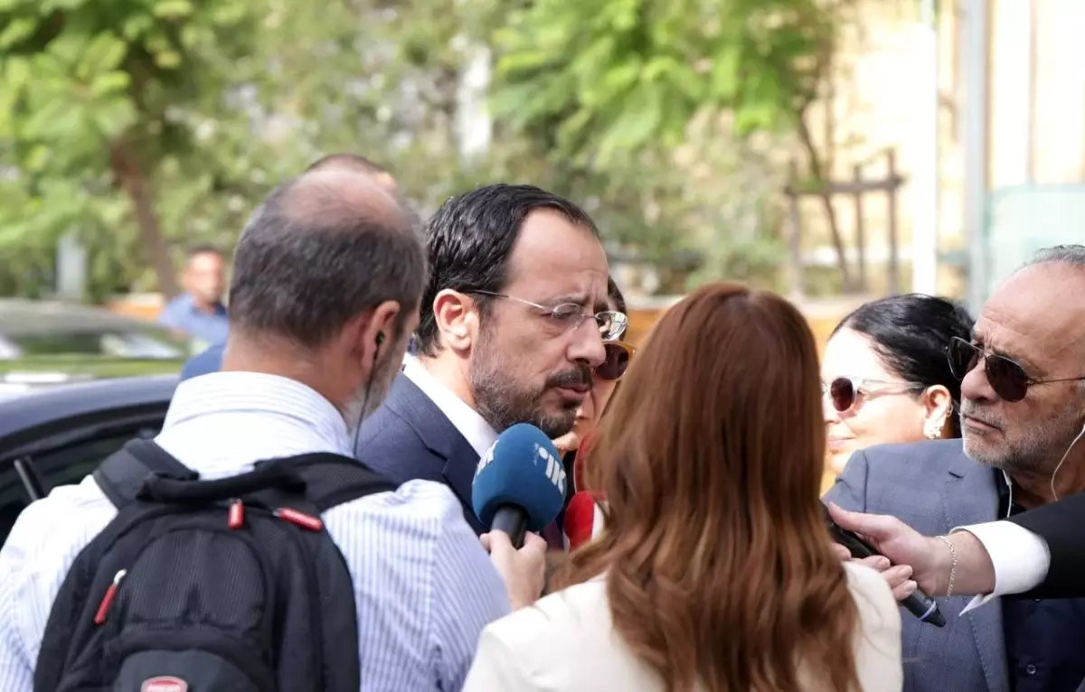 gkry lideri hristodulidisten kibris muzakerelerine devam sinyali NaGfVBIK.jpg