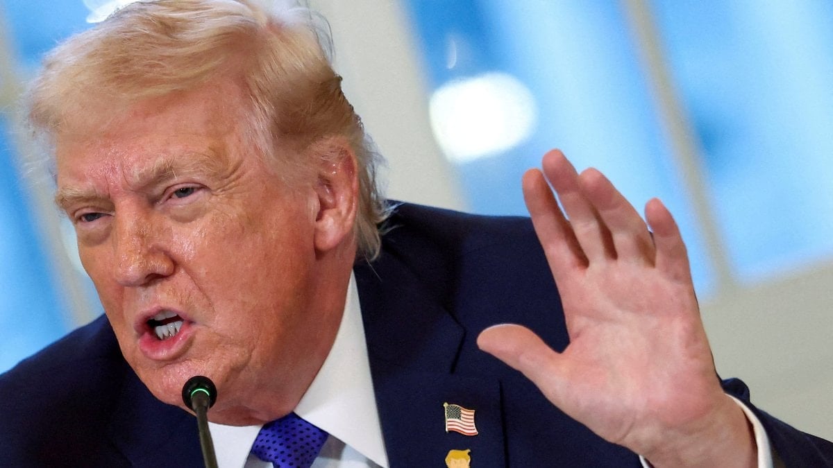 ‘Trump, İran’a yönelik siber ve psikolojik saldırıyı değerlendiriyor’ iddiası