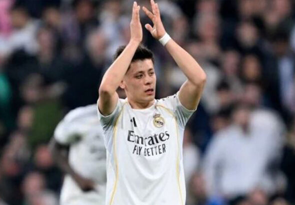 real-madridde-arda-guler-ruzgari-milli-yildiz-basariya-doymuyor-MX868qt1